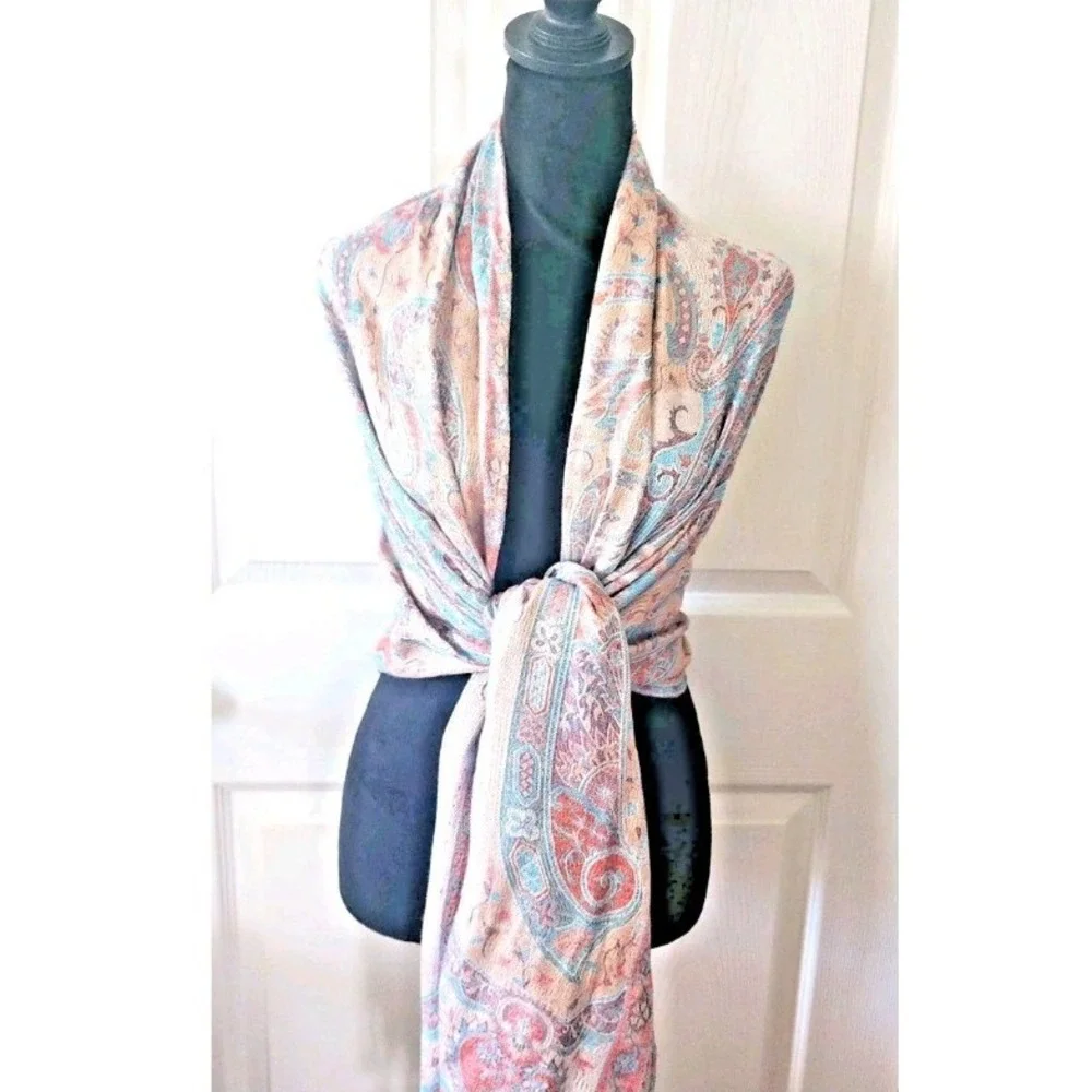 Scarf / Shawl Paisley Wrap 80